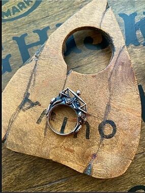 Omnia Studios Antiqued Sterling Silver
Libra Scales Ring with Tourmaline Stone